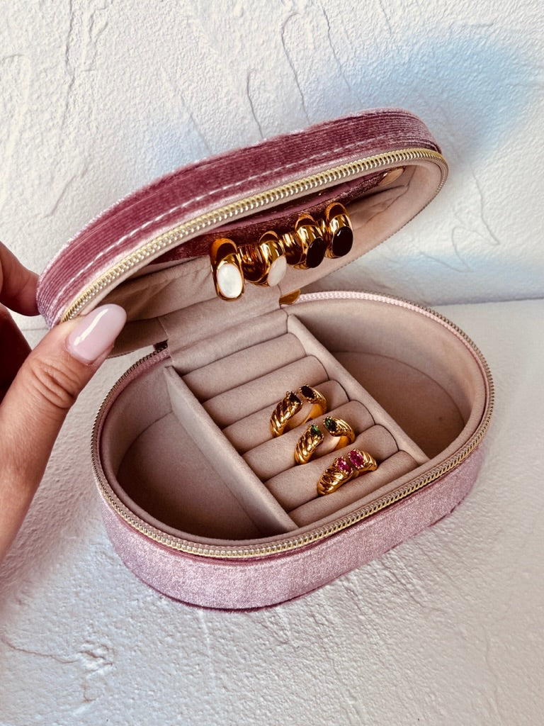 Ainico Oval Velvet Jewellery Box