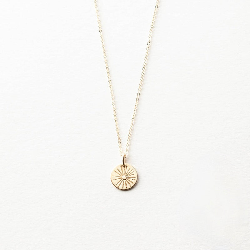 Firework Pattern Round Pendant Necklace