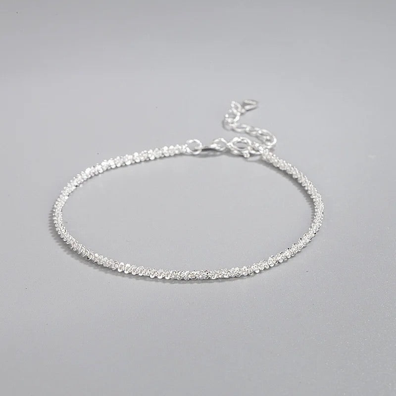 Shinny Chain Bracelet in Silver and Yellow Gold Colour