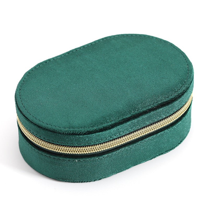 Ainico Oval Velvet Jewellery Box