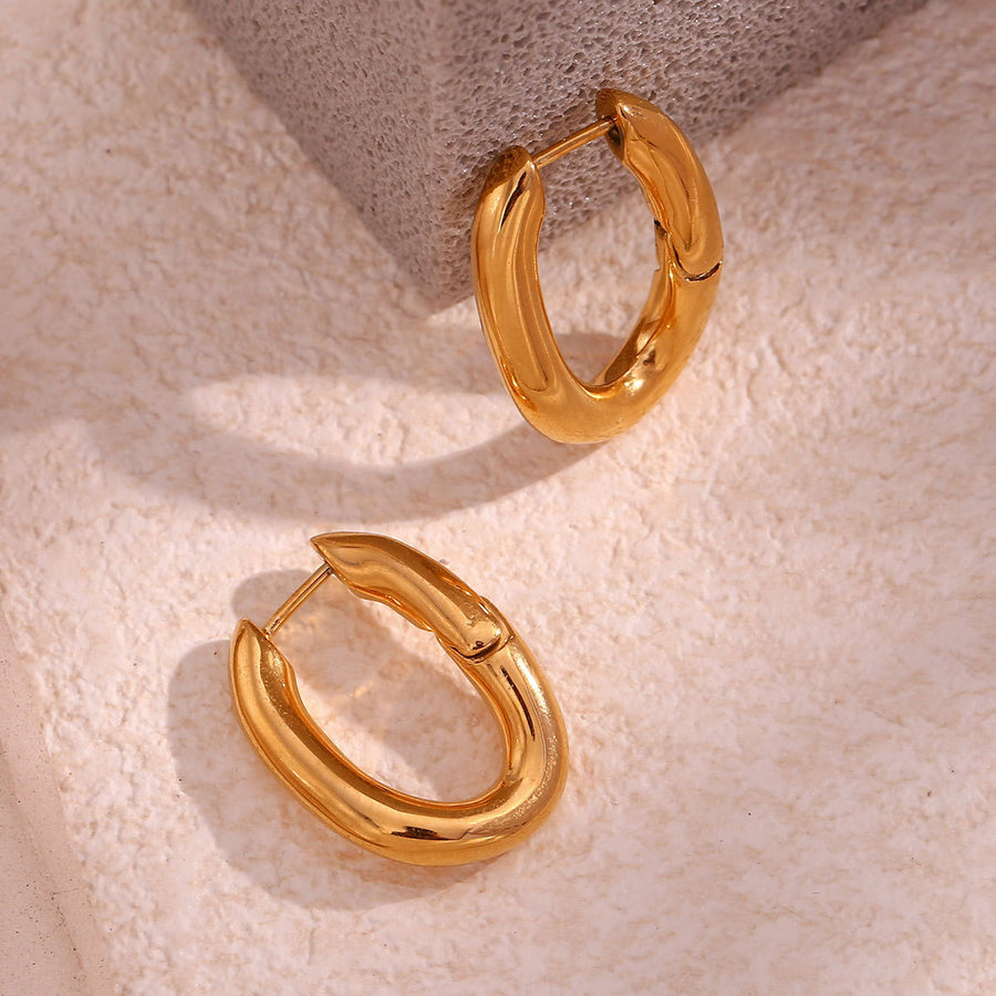 Smooth Oval Geometric Hoop Earrings