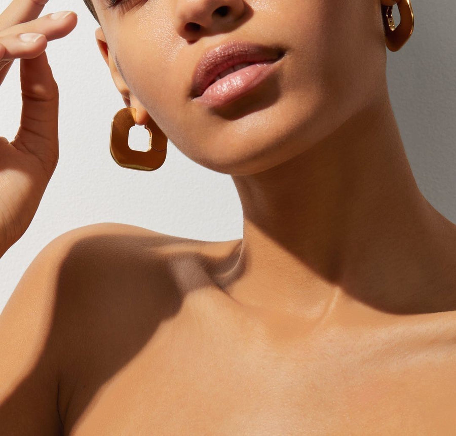 Boucles d'oreilles carrées minimalistes