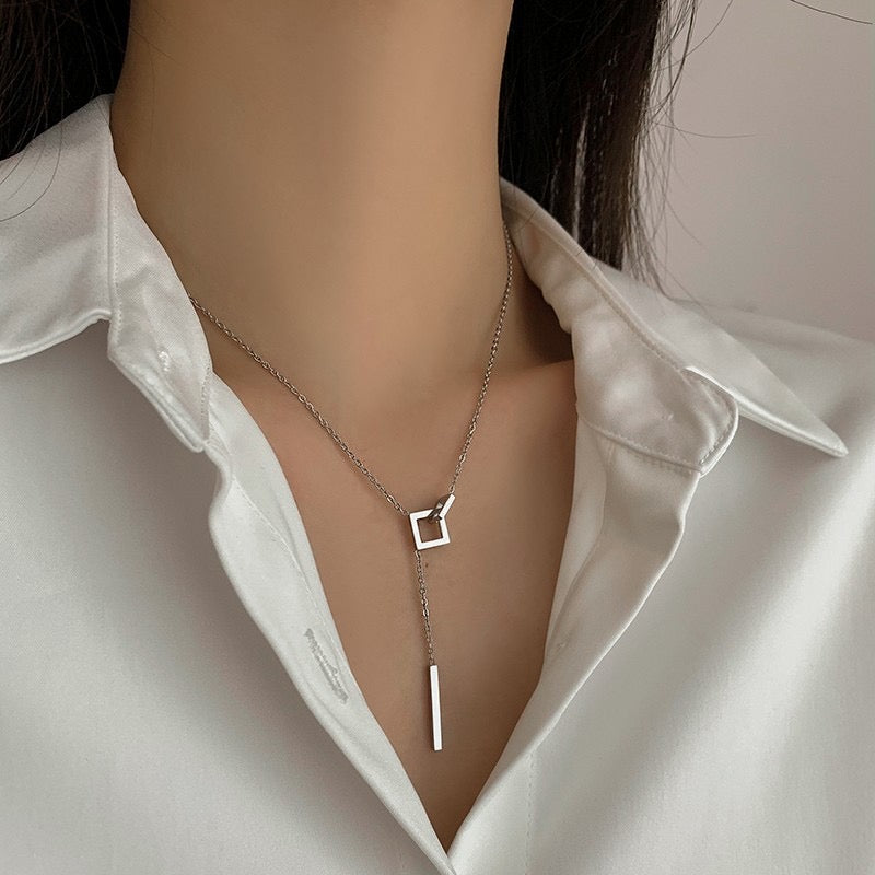 Geometric Double Square Pendant Bar Necklace