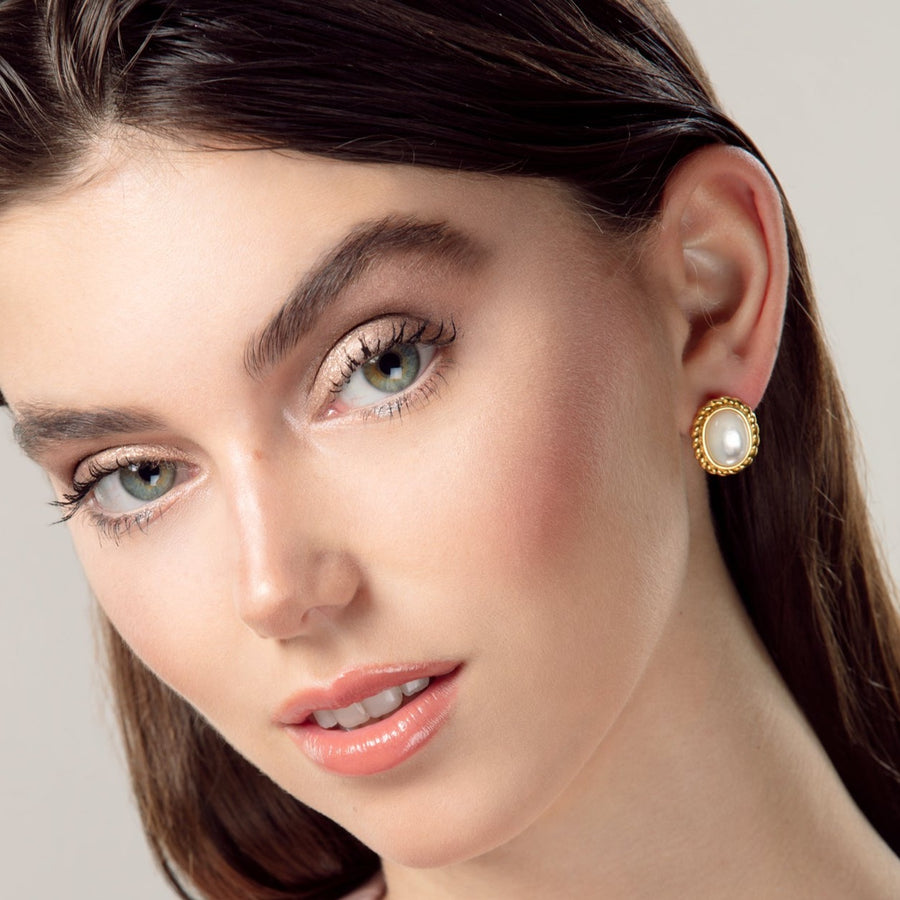 Chic Vintage-Inspired Gold Vermeil Earrings in Mother of Pearl