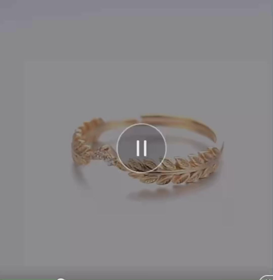 Laurel Leaves Ring