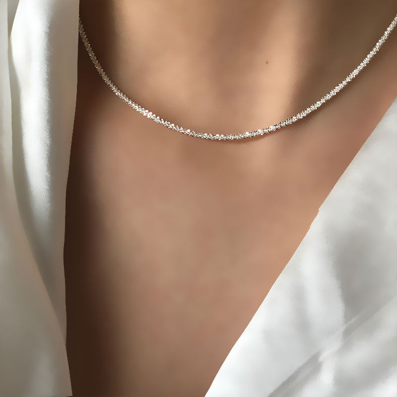 Collier ras du cou en argent étincelant minimaliste