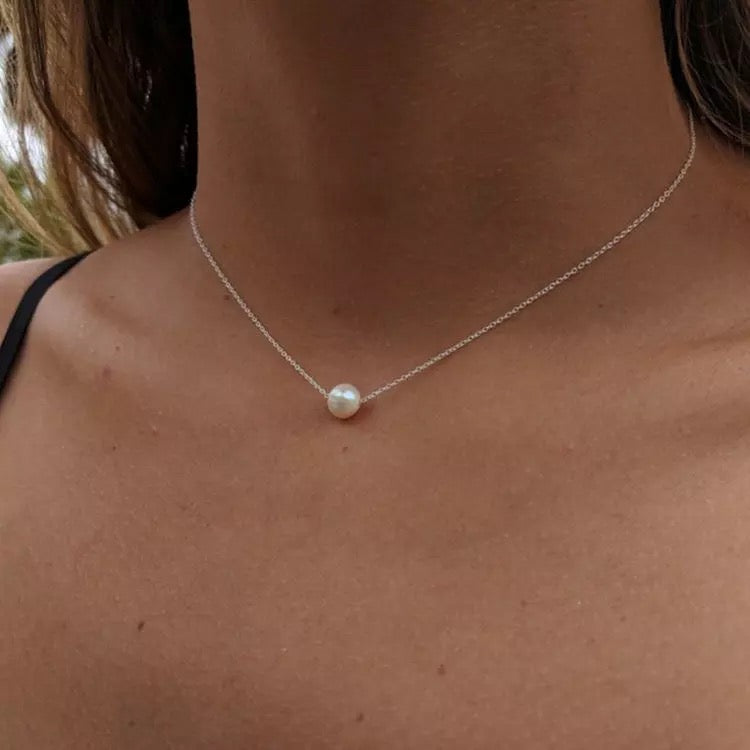 Collier pendentif perle minimaliste