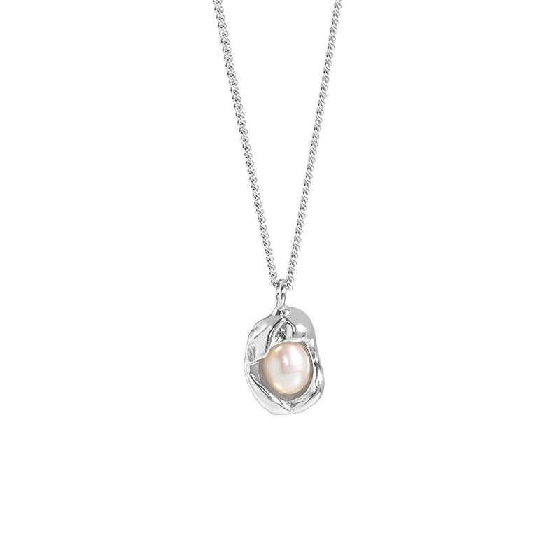 A Little Pearl Pendant Necklace