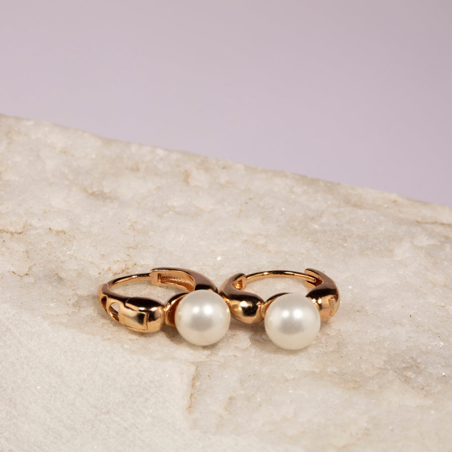 Trendy and Chic Pearl Earrings