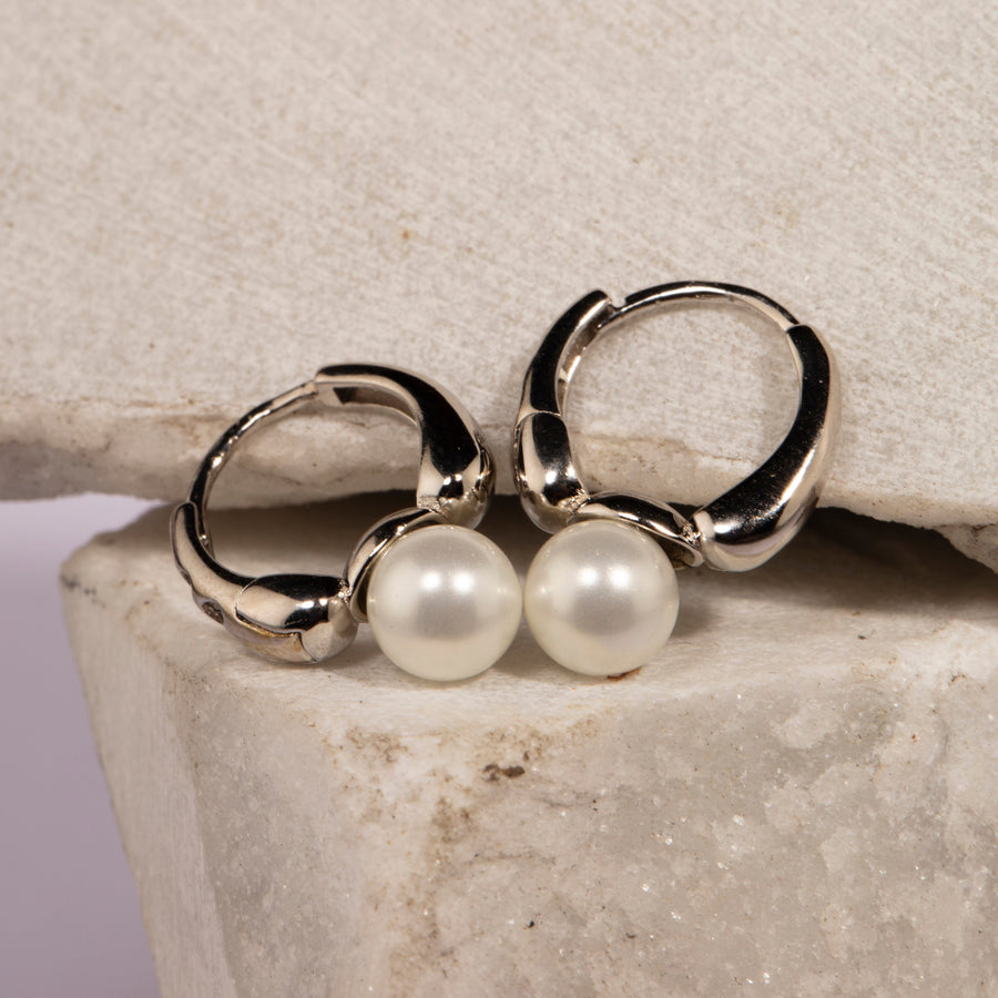 Trendy and Chic Pearl Earrings