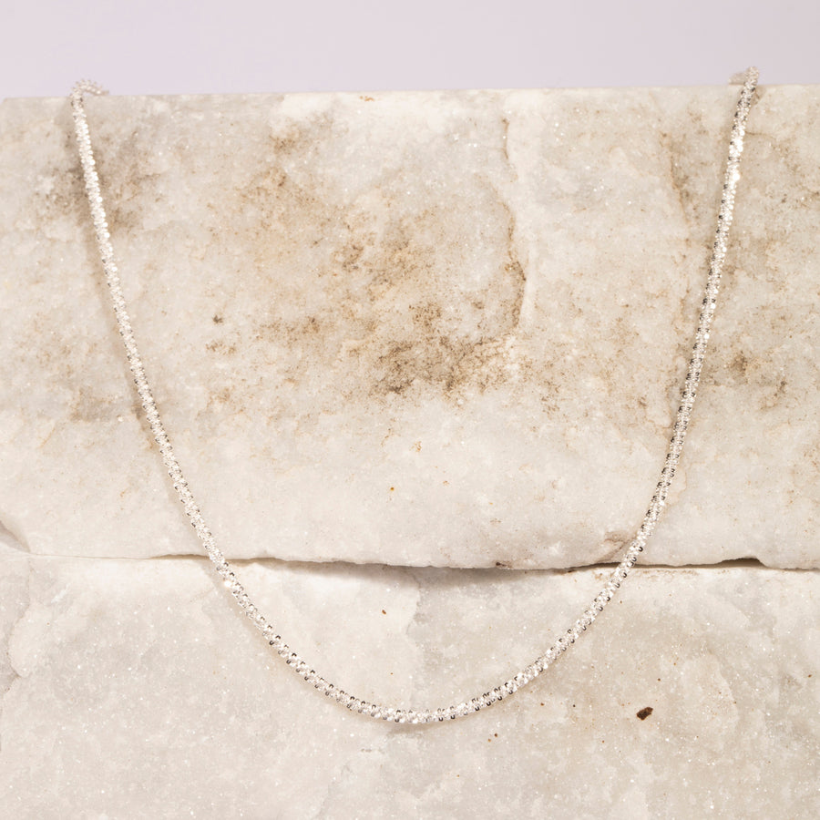 Minimalist Sparkling Silver Chocker Chain Necklace