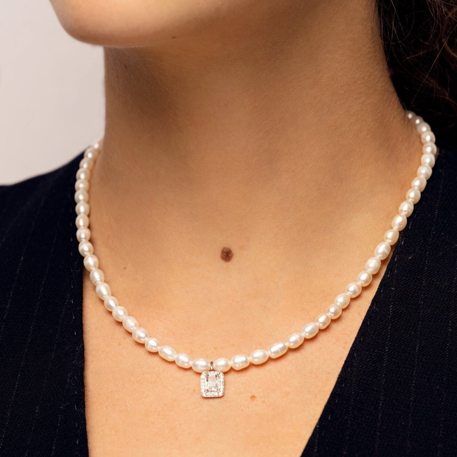 Natural Freshwater Pearl Necklace with Square Zircon Pendant