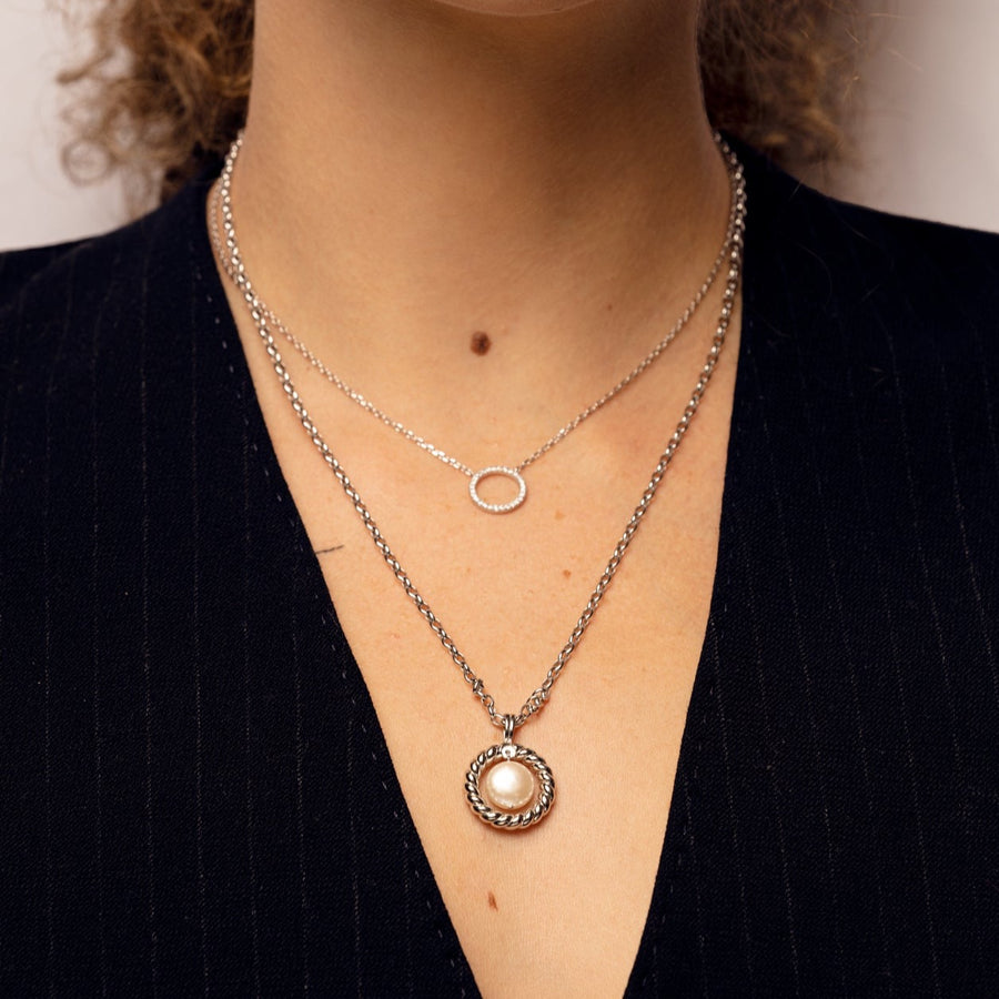 Pearl in a Cercle Statement Pendant Necklace