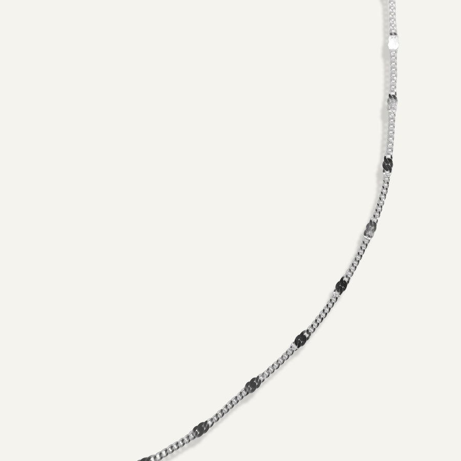 Collier ras de cou minimaliste